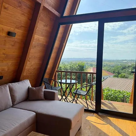 Villa Azalea 2, Cozy Wooden