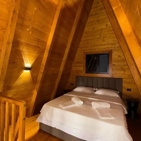 Azalea 2, Cozy Wooden Tirana